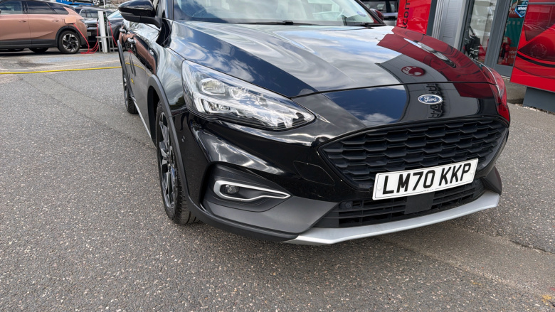 Ford Focus Vignale 1.0 EcoBoost 125 Active X 5dr Petrol Hatchback